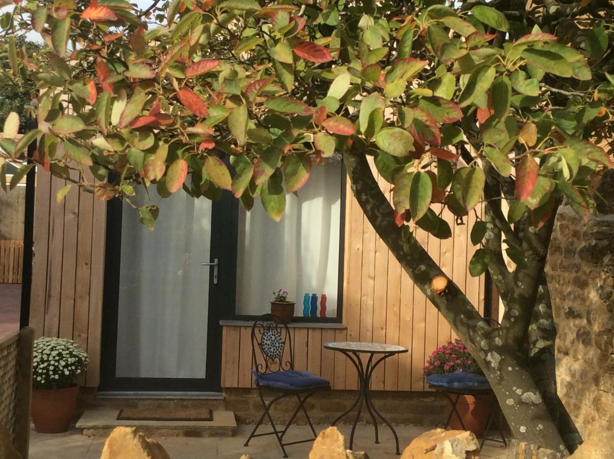 The Studio At The Laurels Hotel Hook Norton Екстериор снимка